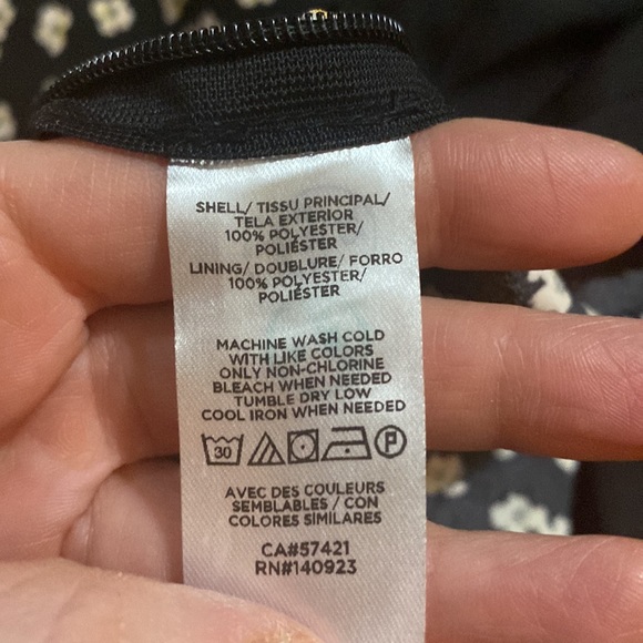 Super Cute LOFT Dress with Skort, Black & White Floral - Picture 5 of 9